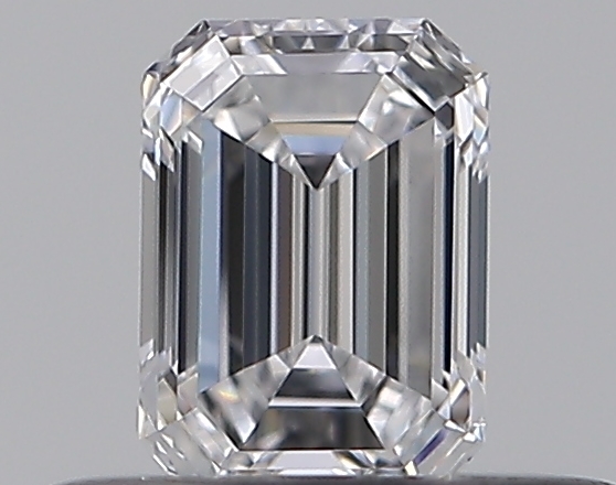 Emerald 0.3 ct D VS2