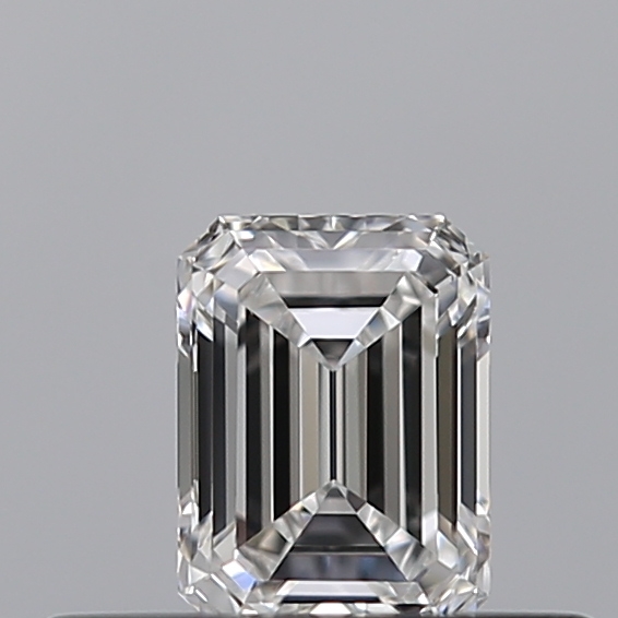 Emerald 0.32 ct D VVS2