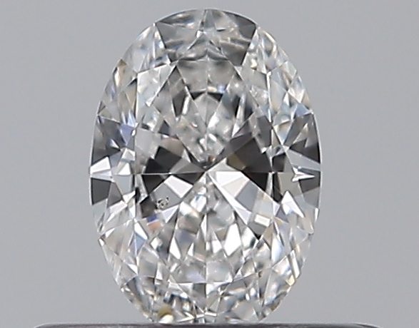 Oval 0.3 ct E SI1