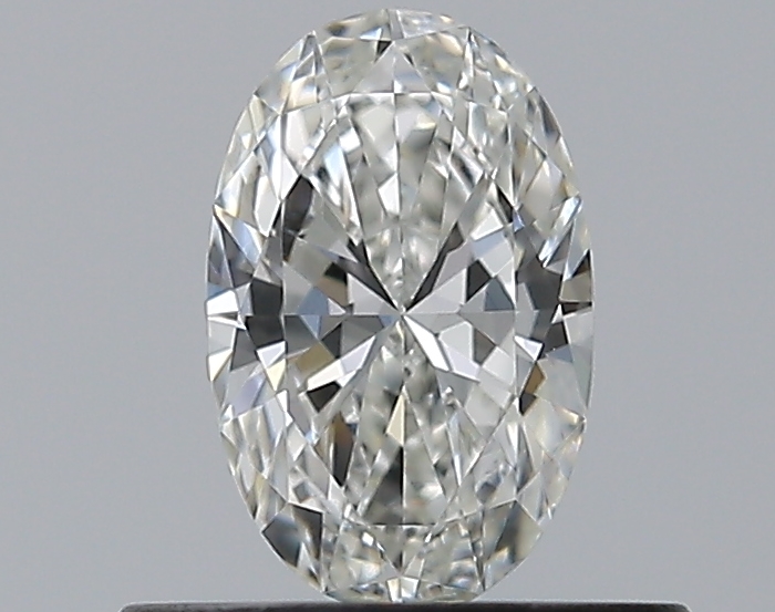 Oval 0.4 ct G VVS1