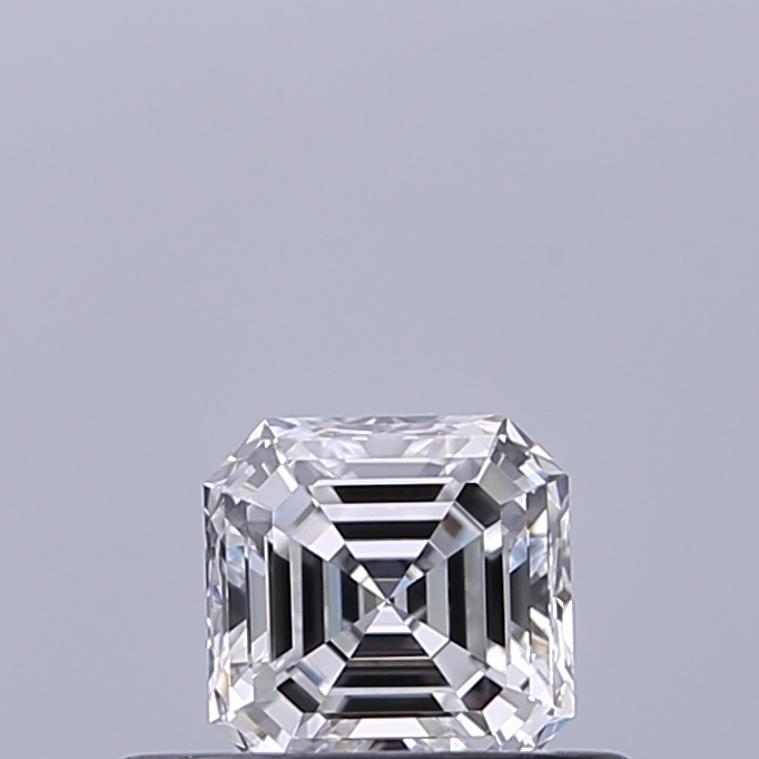 Emerald 0.3 ct D VVS2