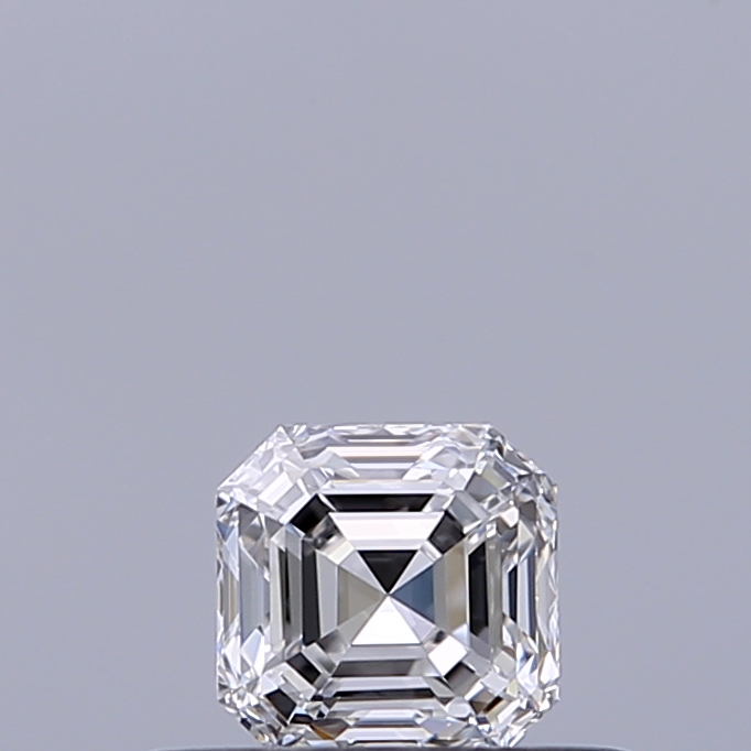Emerald 0.3 ct D VVS2