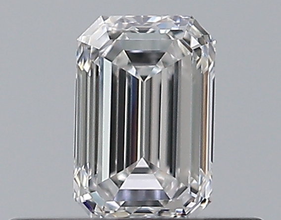 Emerald 0.3 ct D VVS2