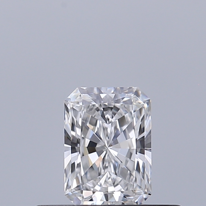 Radiant 0.31 ct D IF