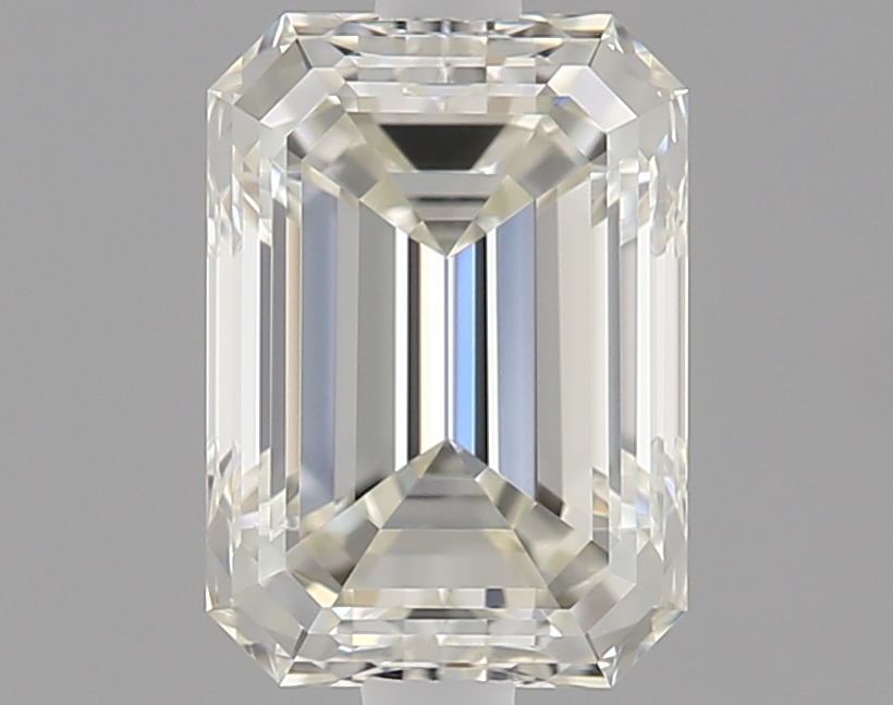 Emerald 0.7 ct I IF