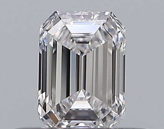 Emerald 0.3 ct D VVS1