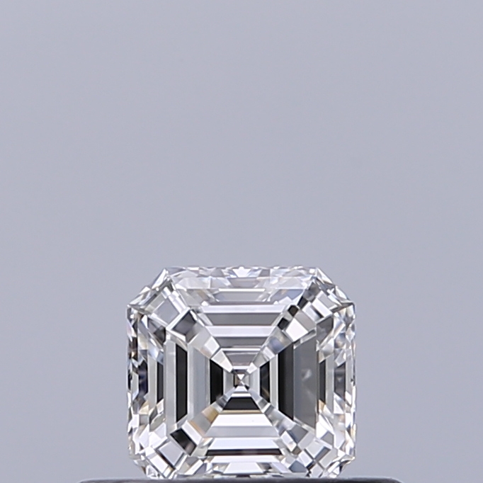 Emerald 0.3 ct E VVS2