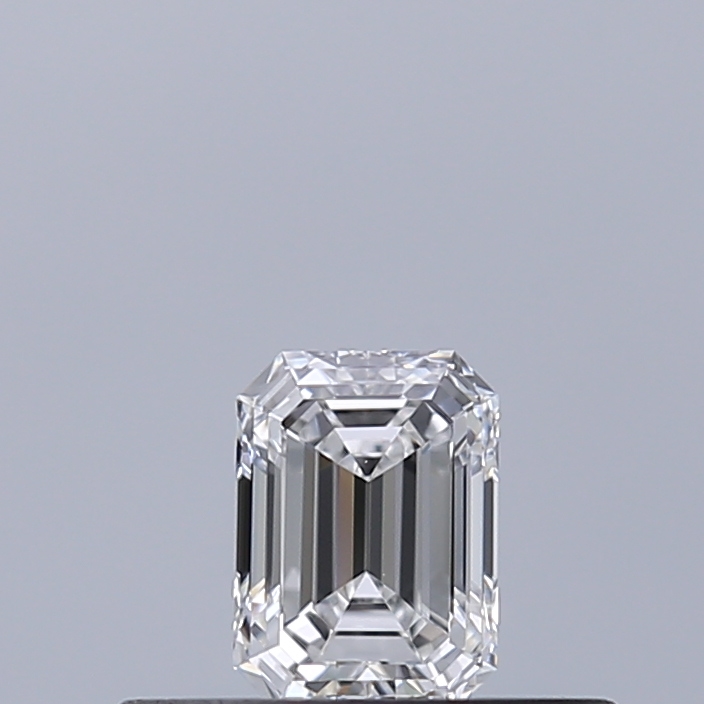 Emerald 0.23 ct D VVS1