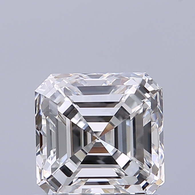 Emerald 0.9 ct F VVS2