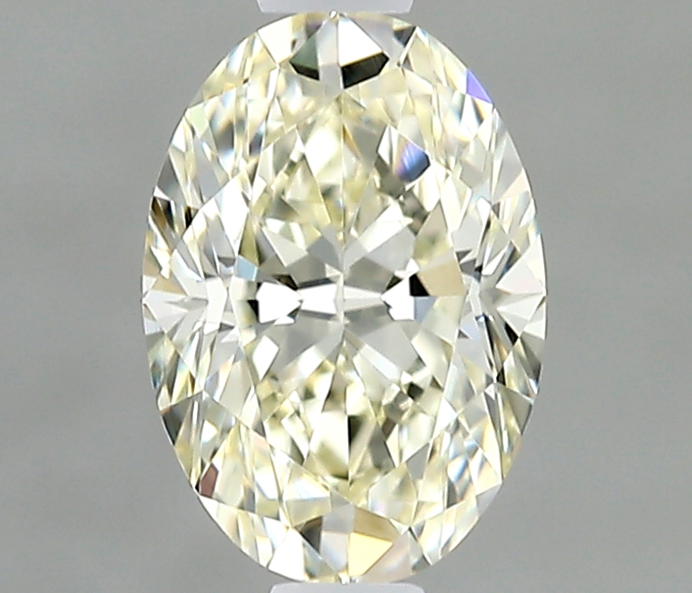 Oval 0.57 ct J VVS1