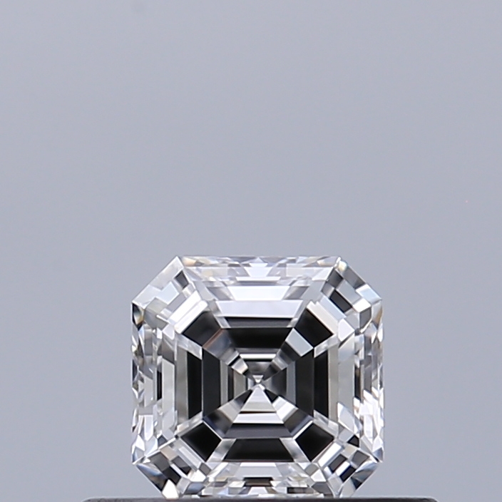 Emerald 0.33 ct D VVS1