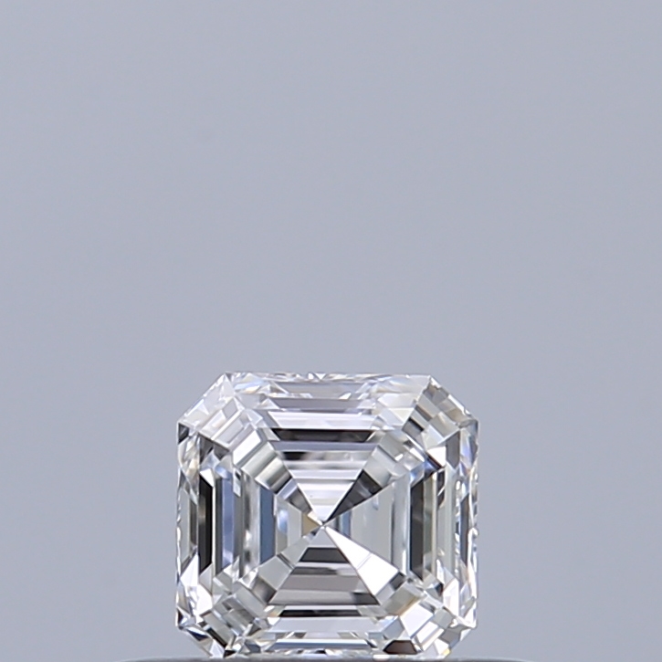 Emerald 0.3 ct D VVS1
