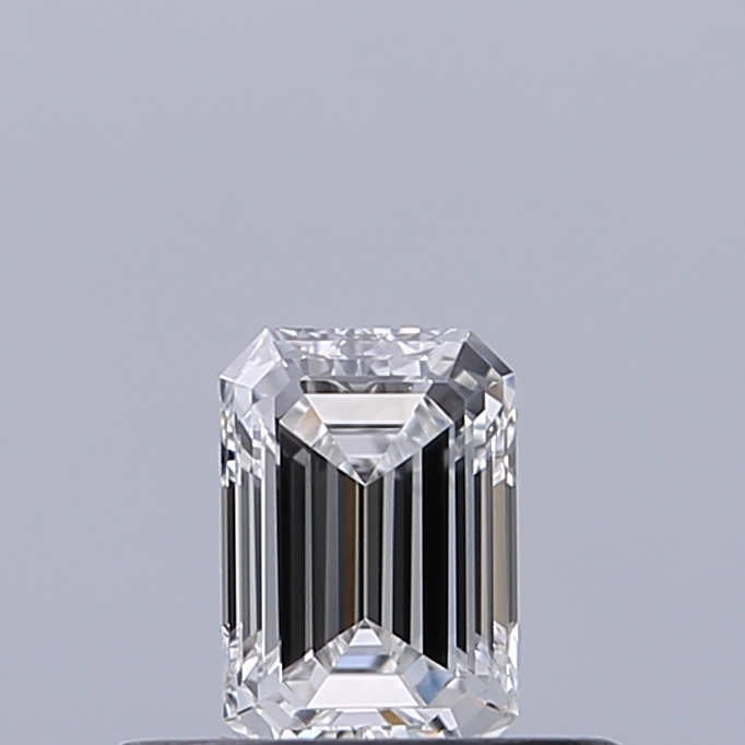 Emerald 0.3 ct E VVS2