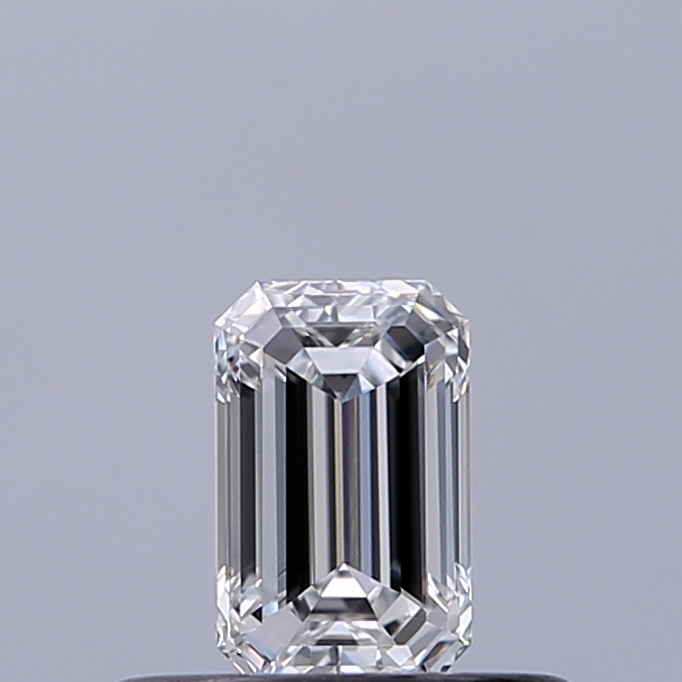 Emerald 0.3 ct F VVS2