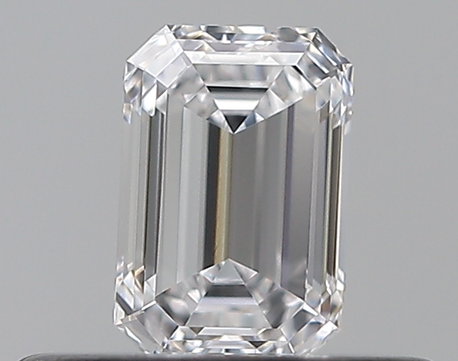 Emerald 0.3 ct D VVS2