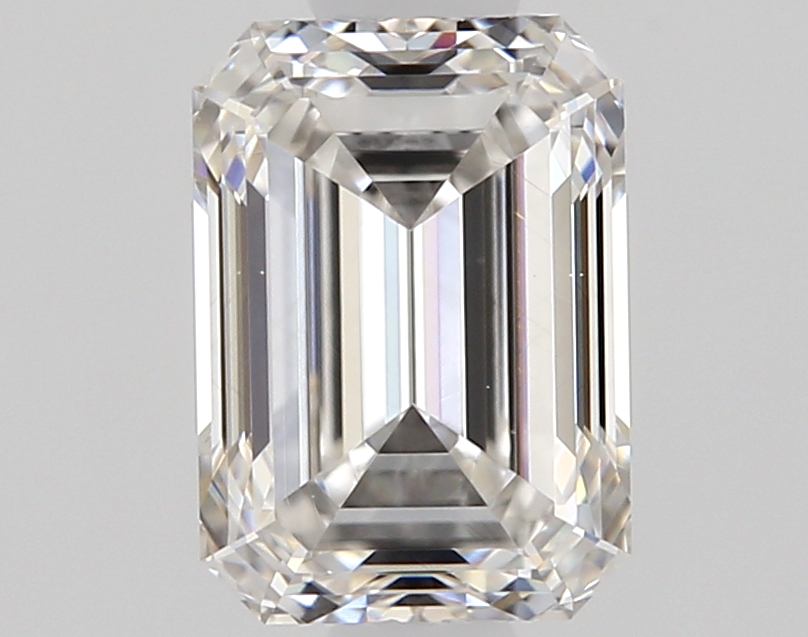 Emerald 0.82 ct H VS1