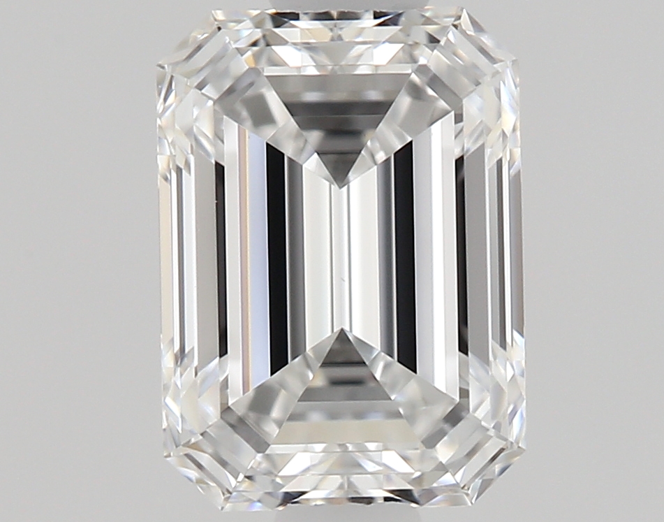 Emerald 0.8 ct D VVS2