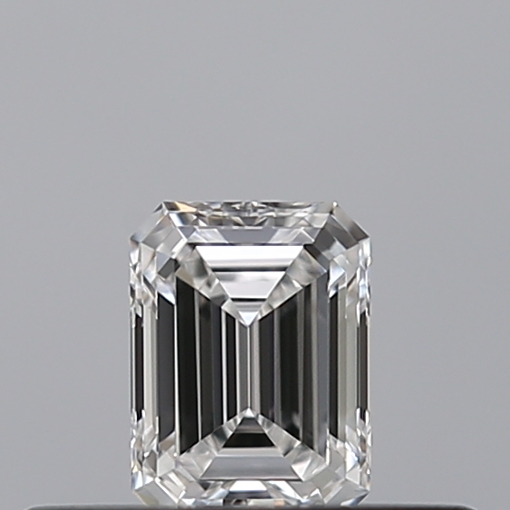 Emerald 0.24 ct D VVS2