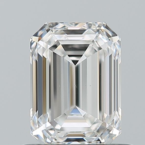 Emerald 0.8 ct E VS2