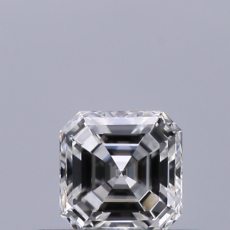 Emerald 0.37 ct E VS1