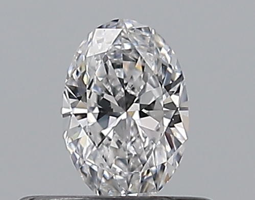 Oval 0.3 ct D VS2