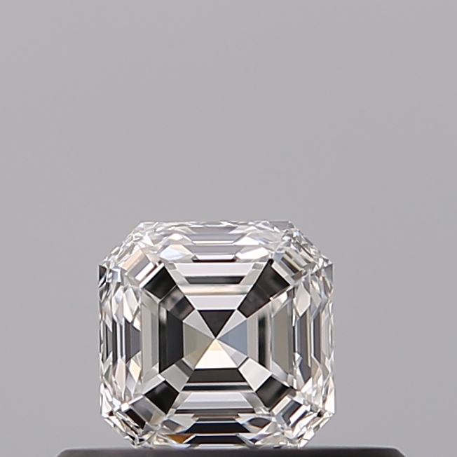 Emerald 0.37 ct E VVS1