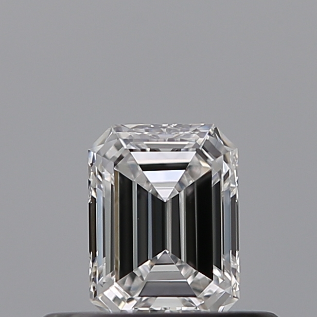 Emerald 0.34 ct D VVS1
