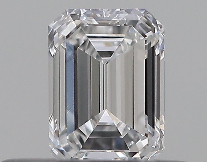 Emerald 0.3 ct D VS1