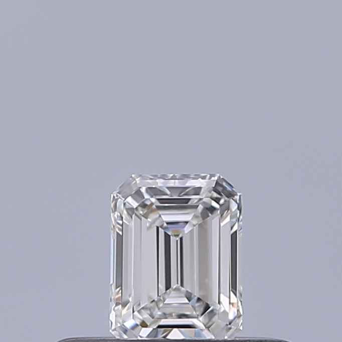 Emerald 0.23 ct F IF