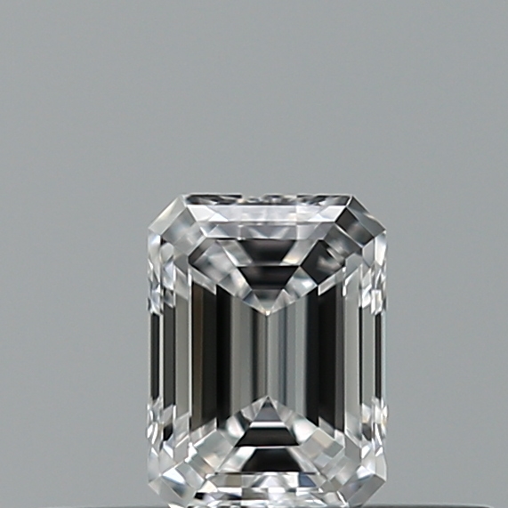 Emerald 0.23 ct D VVS2