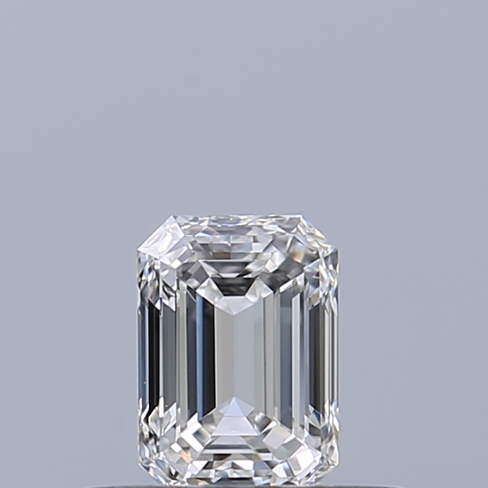 Emerald 0.3 ct F IF