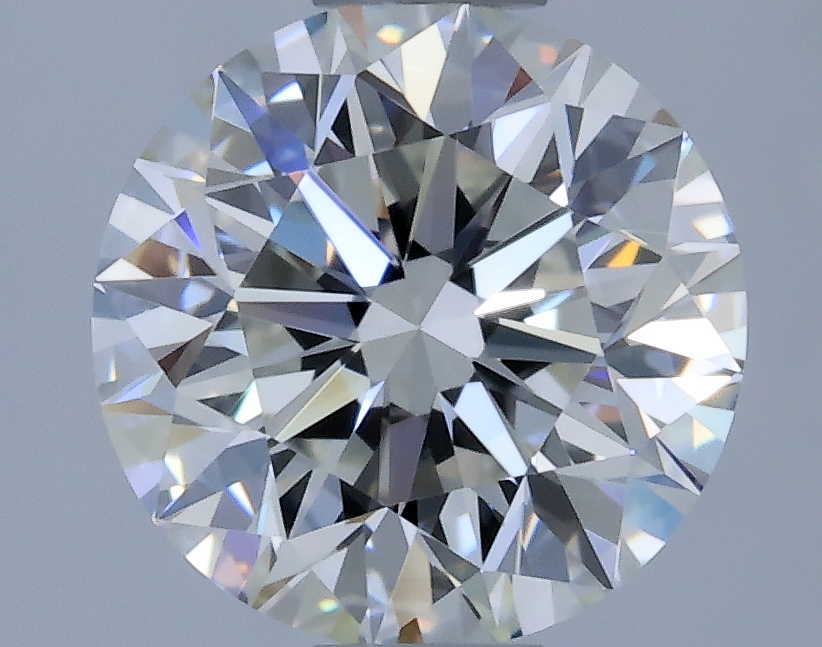 Round 0.7 ct G VVS2