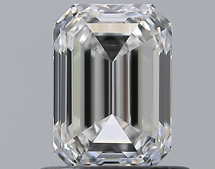 Emerald 0.8 ct F VVS2