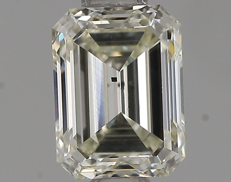 Emerald 0.7 ct J SI1