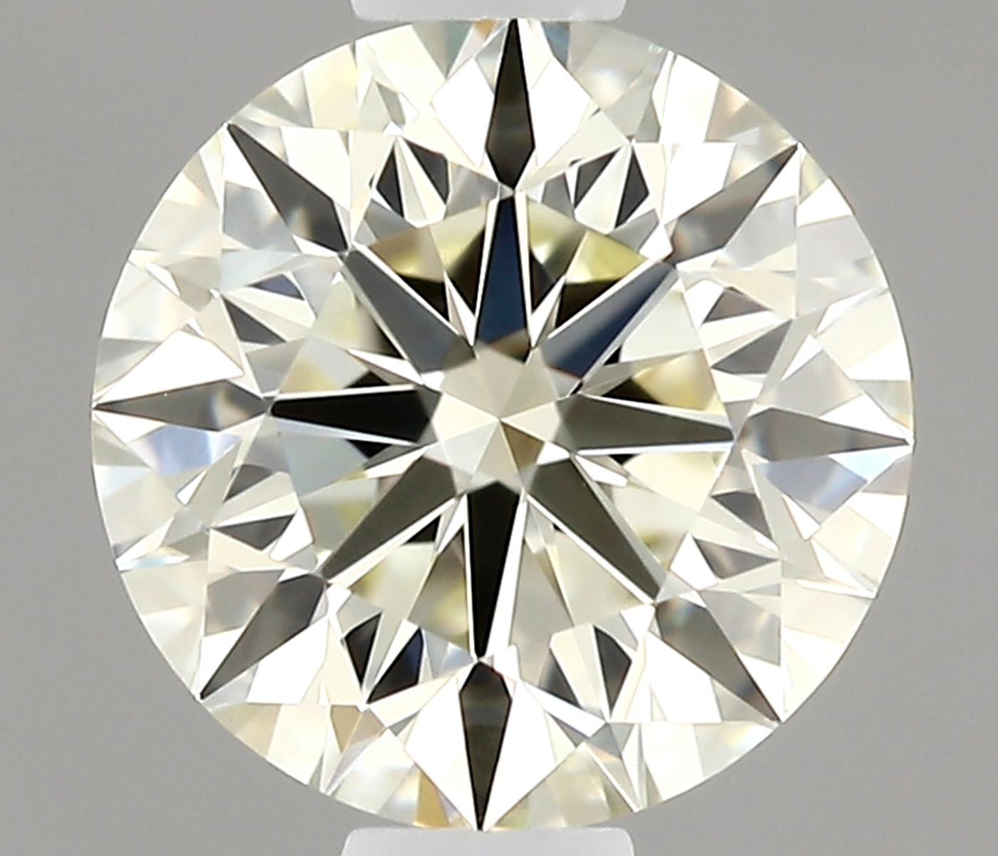 Round 0.65 ct K VVS1
