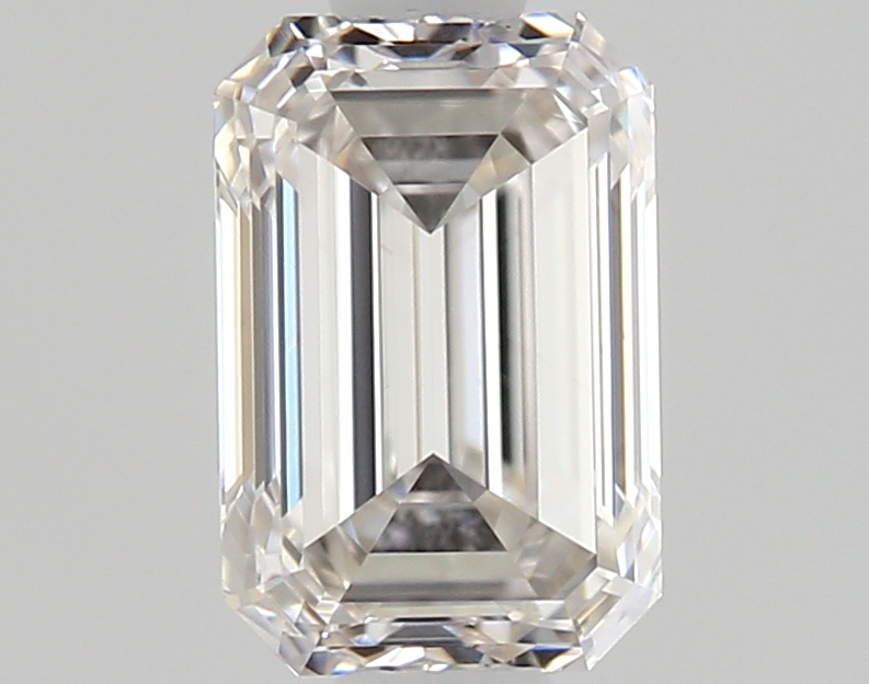Emerald 0.6 ct H VVS1
