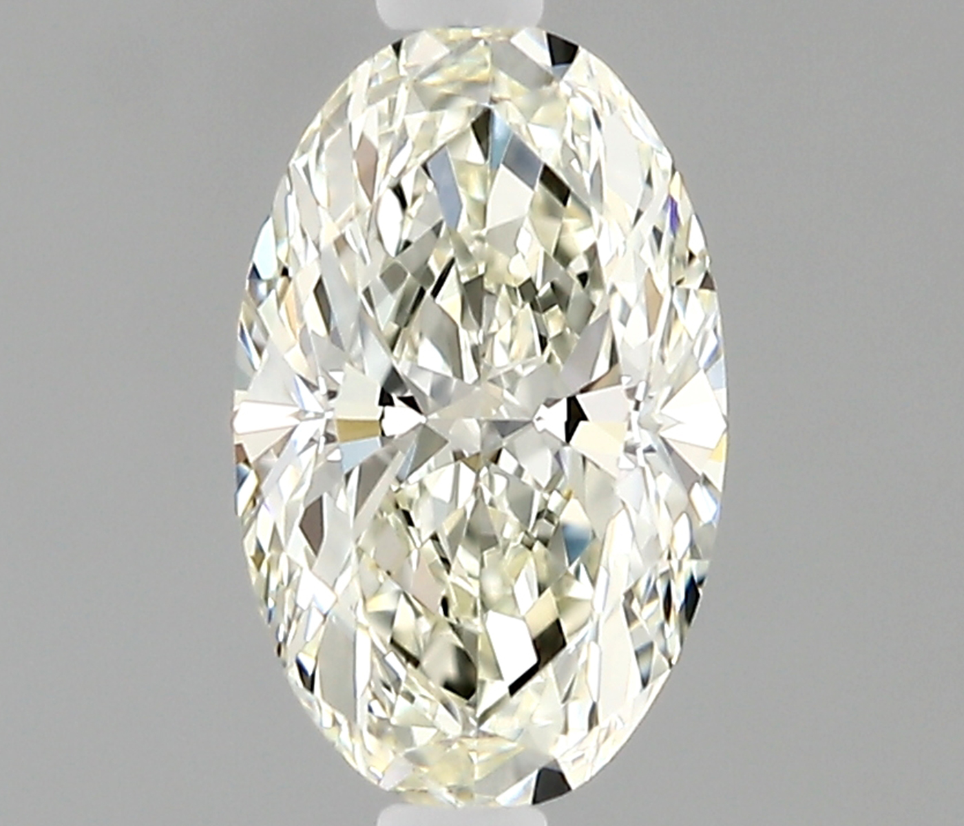 Oval 0.57 ct J VS1