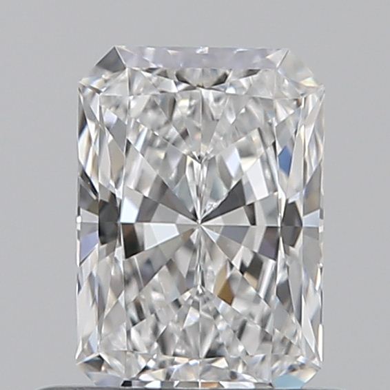 Radiant 0.61 ct E SI1