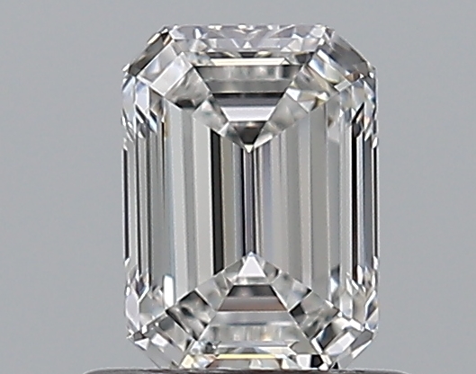 Emerald 0.7 ct E IF