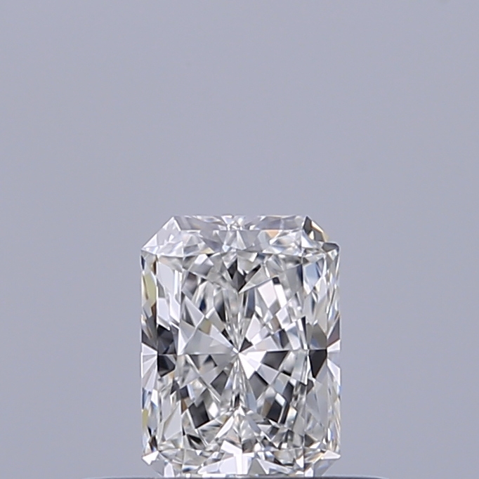 Radiant 0.3 ct F VVS2