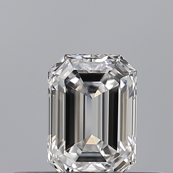 Emerald 0.33 ct E VVS2