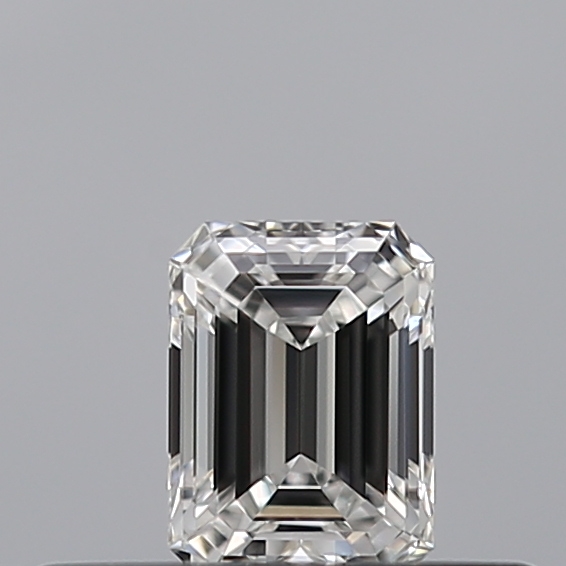 Emerald 0.26 ct E VVS2