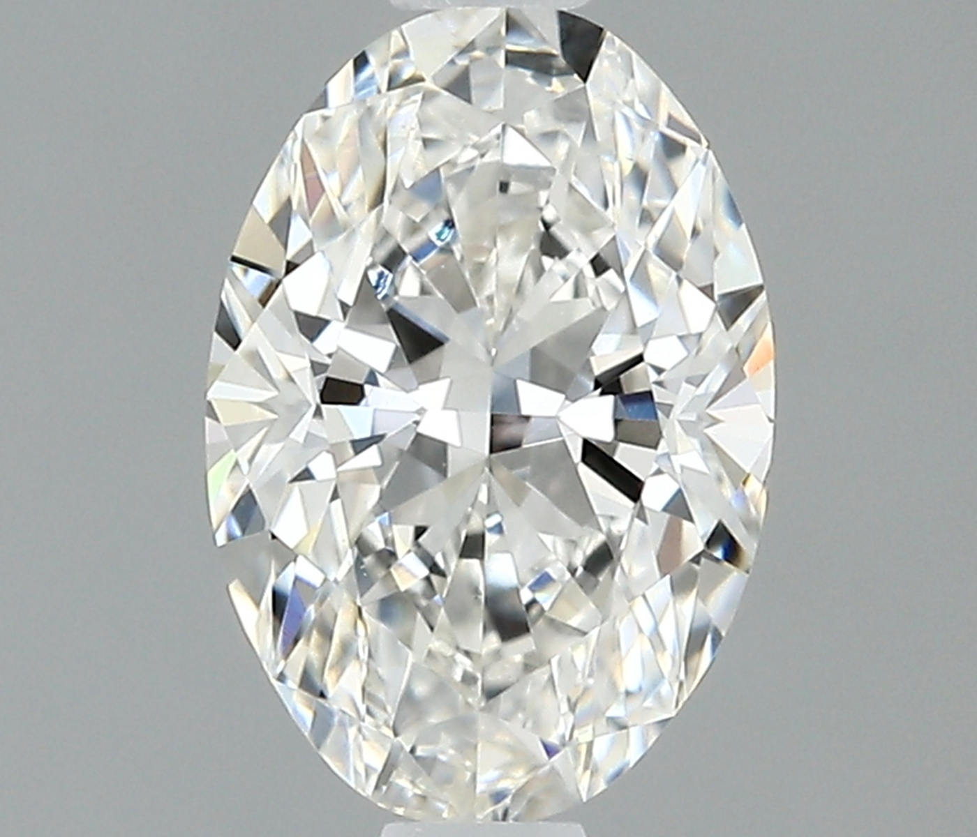 Oval 0.9 ct G VS2