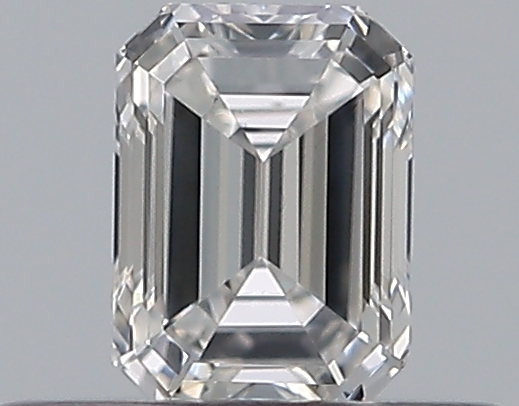 Emerald 0.31 ct F VS2