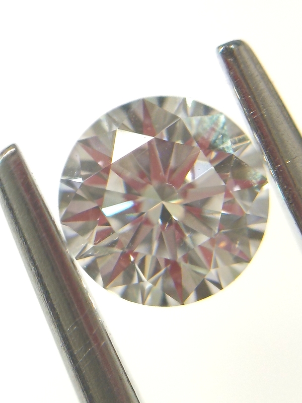 Round 0.4 ct F SI2