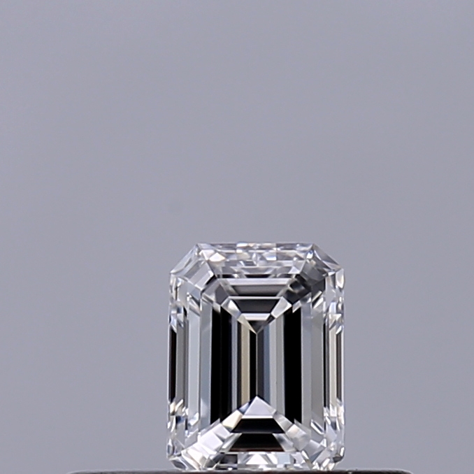 Emerald 0.23 ct D VVS1