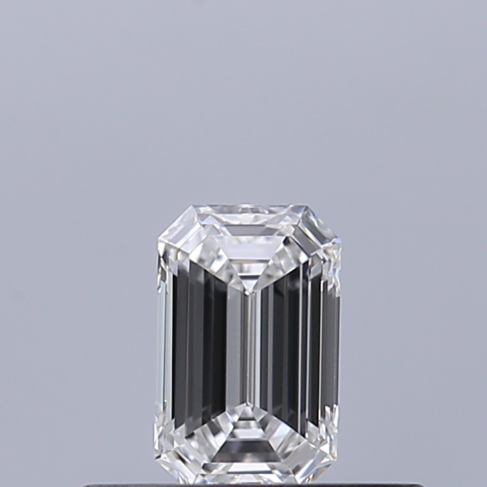 Emerald 0.26 ct D IF