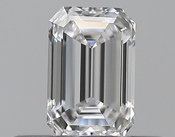 Emerald 0.3 ct D VVS2