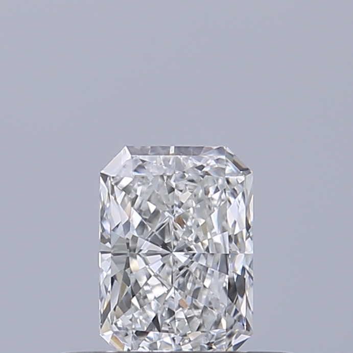 Radiant 0.31 ct D VVS1