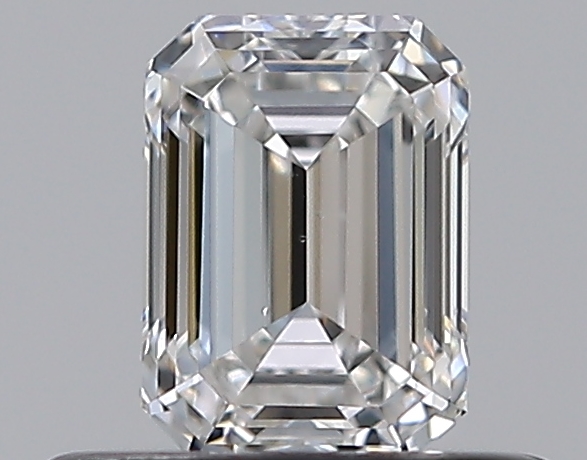 Emerald 0.49 ct E VS2